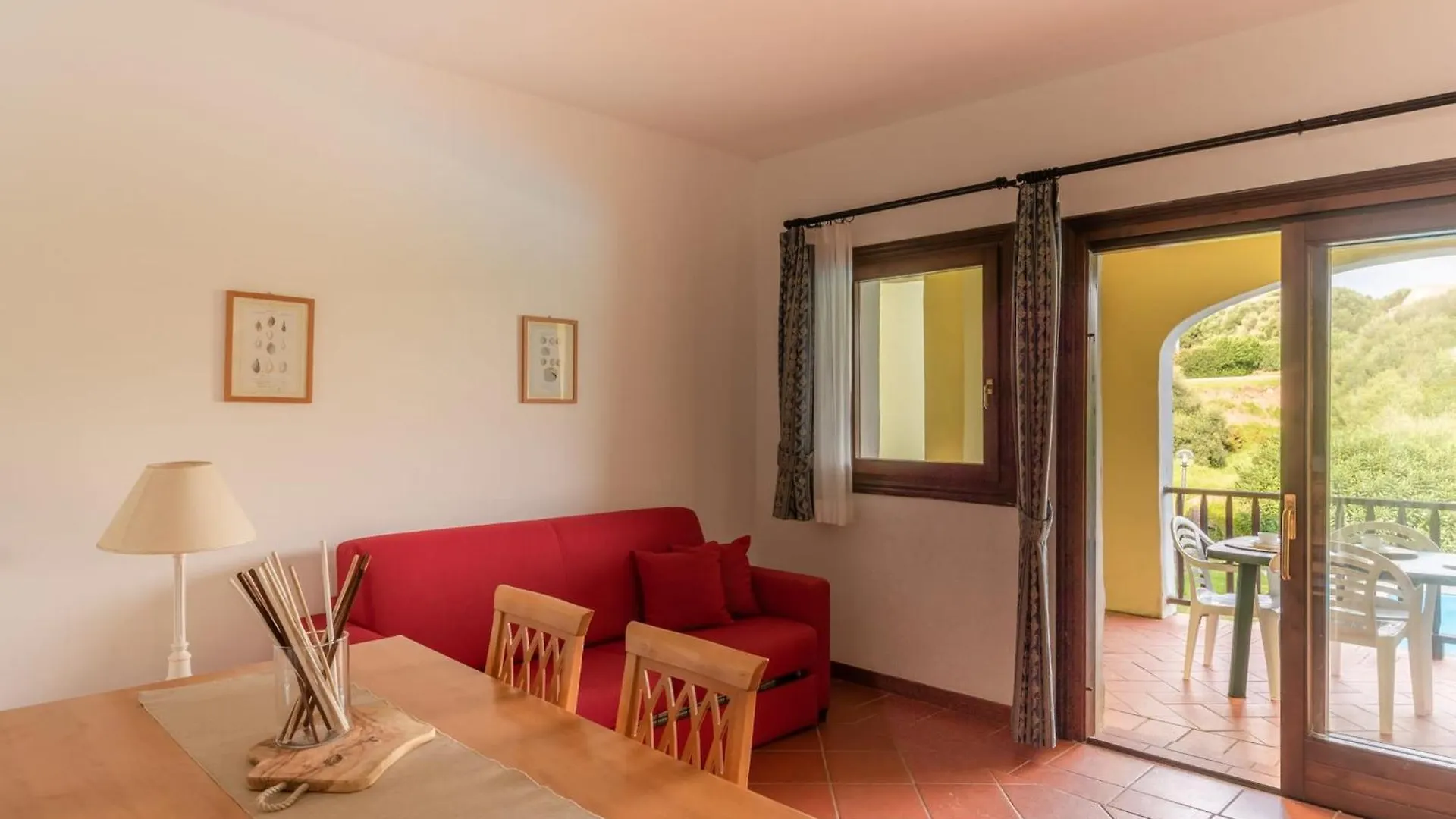 Charming Sea Villa Shared Pool Sleeps 6 V6In Punta de su Torrione Olaszország