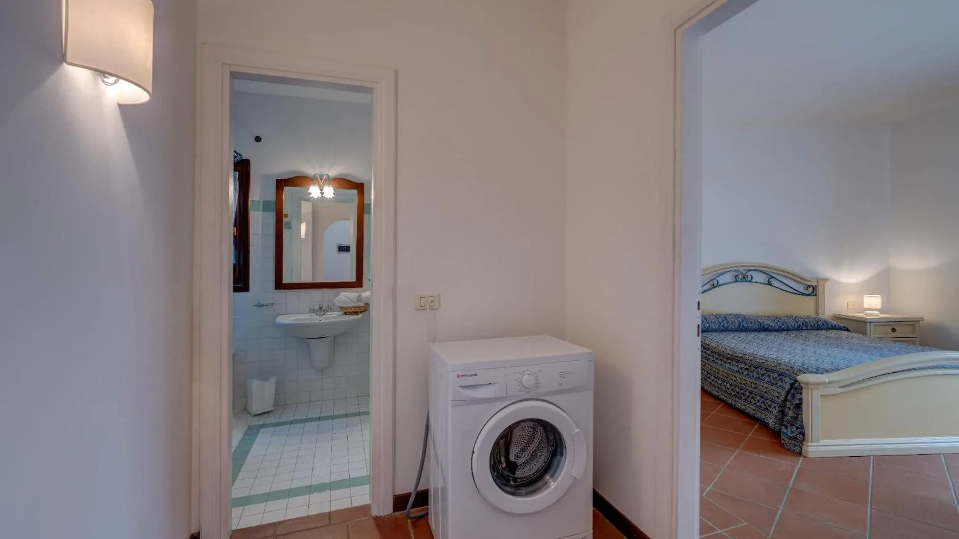 Charming Sea Villa Shared Pool Sleeps 6 V6In Punta de su Torrione 0*,