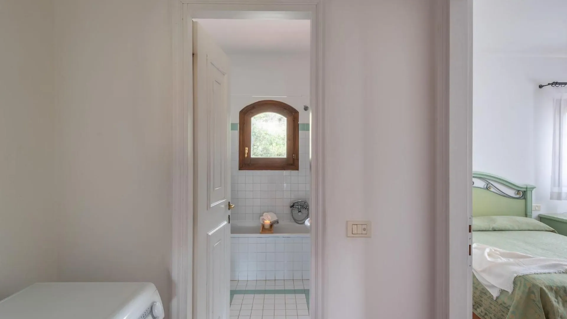 Charming Sea Villa Shared Pool Sleeps 6 V6In Punta de su Torrione Olaszország